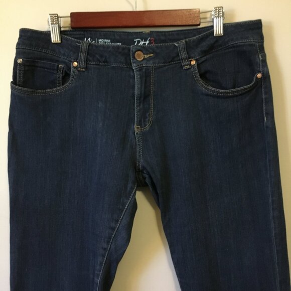 DH3 Mia Mid Rise Blue Jeans - Picture 3 of 16
